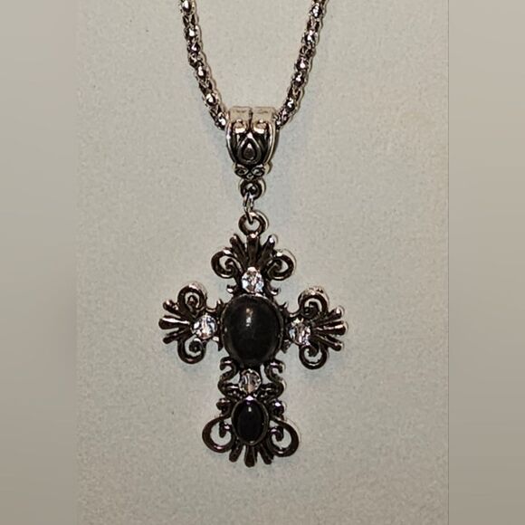 Cross Chain Stone Necklace - Picture 1 of 2